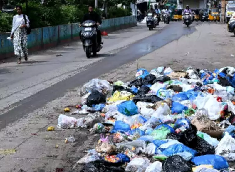 Hyderabad Launches WhatsApp Complaint System for Waste and Sanitation Issues