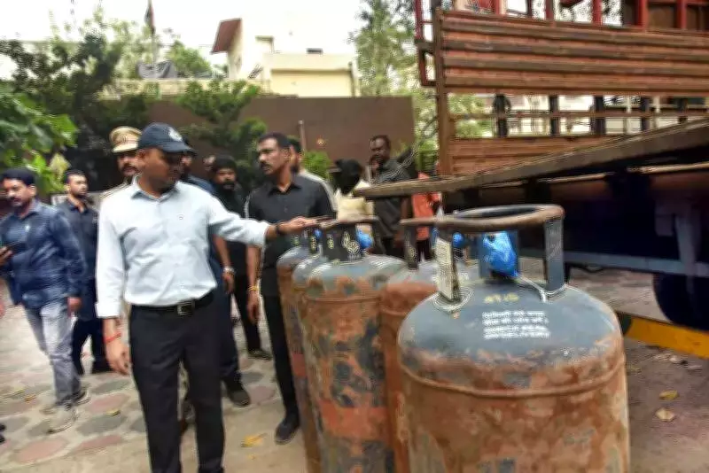 Hyderabad Police Bust Major Illegal LPG Racket Operating from Graveyard