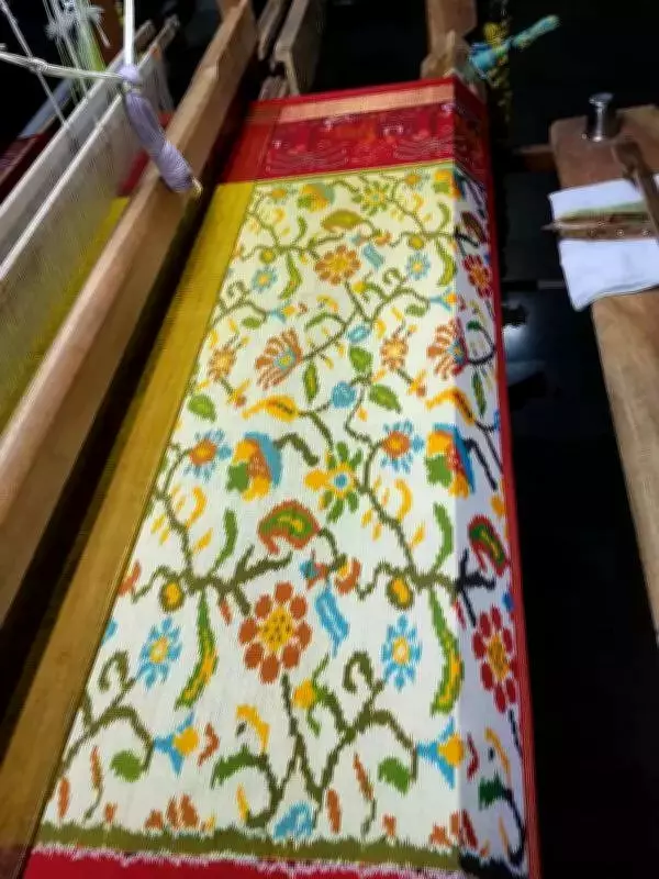 Hyderabad Weaver Continues Century-Old Tradition for Rama Navami at Bhadrachalam