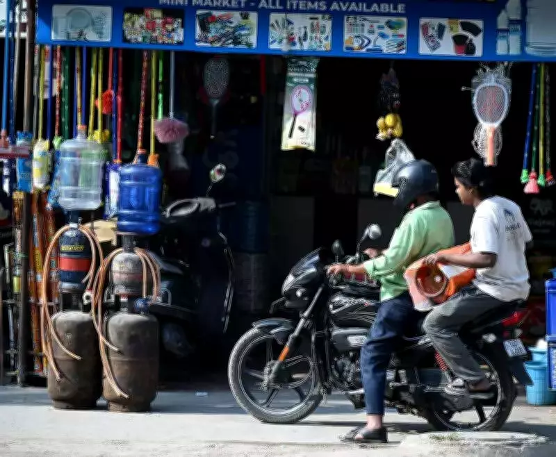 Hyderabad Wedding Season Faces Crisis as LPG Cylinder Shortage Hits Caterers