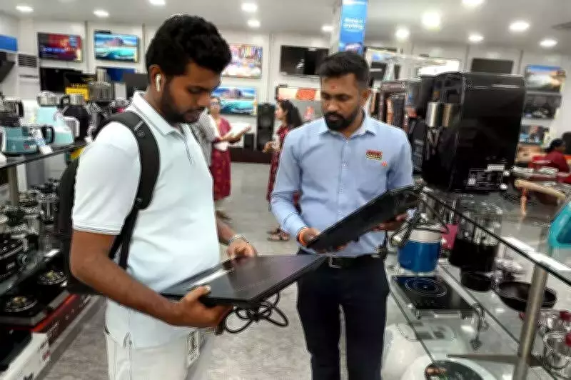 India Accelerates Electric Cooking Shift Amid LPG Shortages and Price Hikes