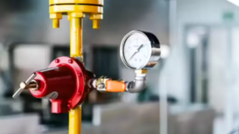 India Mandates PNG Shift in Connected Areas, Halts LPG Supply to Boost Energy Security