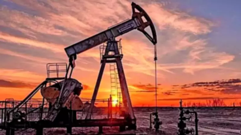 India Seeks US Marine Insurance for Gulf Oil Tankers Amid Conflict