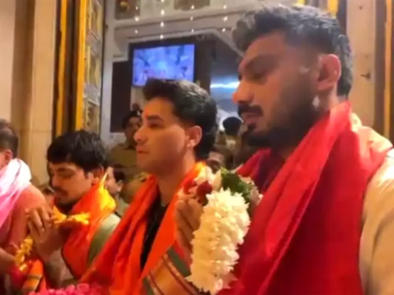 Indian Cricket Team's Spiritual Visit to Siddhivinayak Temple Before T20 WC Semifinal