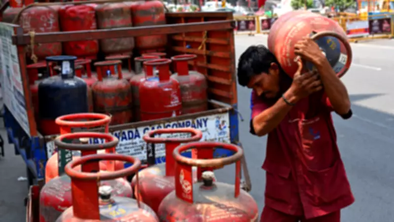 Indian LPG Carriers Safely Navigate Strait of Hormuz Amid West Asia Conflict