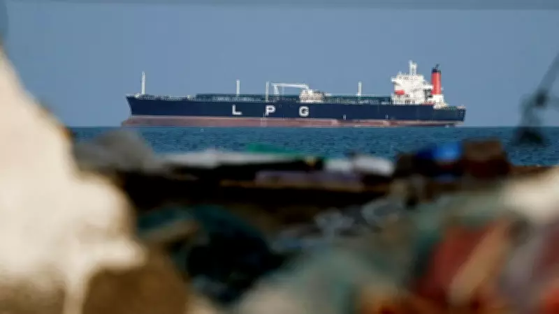 Indian LPG Tanker Evades Strait of Hormuz Conflict via Alternative Route