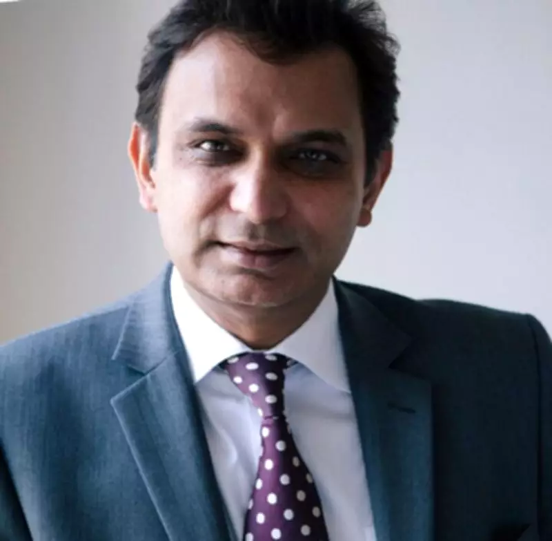 Indian-Origin Surgeon Pioneers UK's First Long-Distance Robotic Surgeries