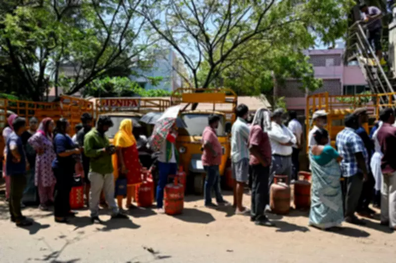 Iran Conflict Disrupts Indian Economy: From Panic Buying to Industrial Shutdowns