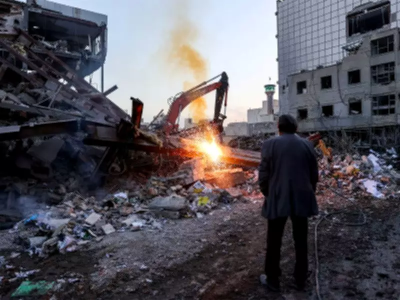 Iran Initiates Secret Backchannel to US for Potential Peace Negotiations