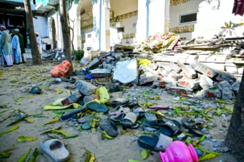 Jaipur Mosque Balcony Collapse Injures 21 After Friday Prayers