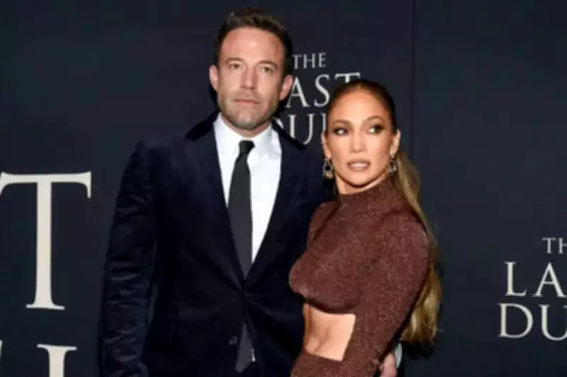 Jennifer Lopez Turns Awkward Fan Moment Into Viral Joke at Las Vegas Residency