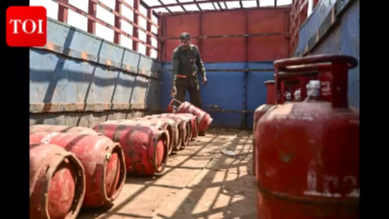 Jharkhand Industries Face Worker Retrenchment Amid LPG Crisis, Authorities Warn Against Hoarding