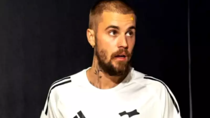 Justin Bieber Hurls Water Bottle at Paparazzi After Dinner Date with Hailey