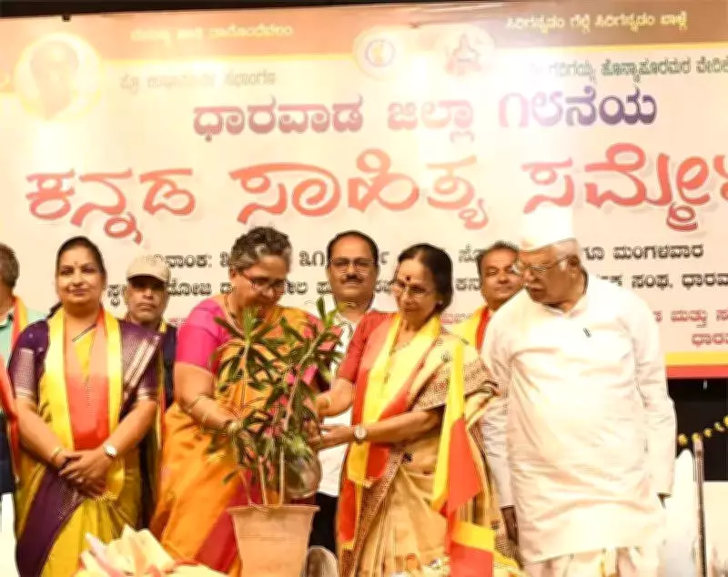 Kannada Writer Warns Against School Closures, Commercialization of Education