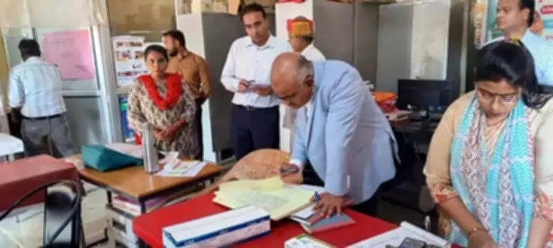 Kanpur Health Centre Scandal: 5 Staff Absent, TB Centre Irregularities Found