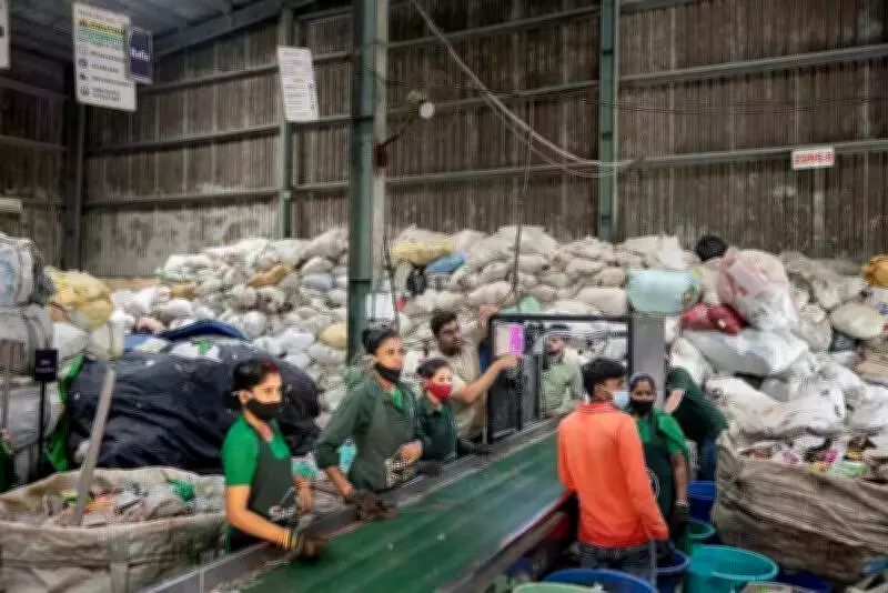 Karnataka Government Denies Infrastructure Issues Driving Firms Away Amid Opposition Criticism