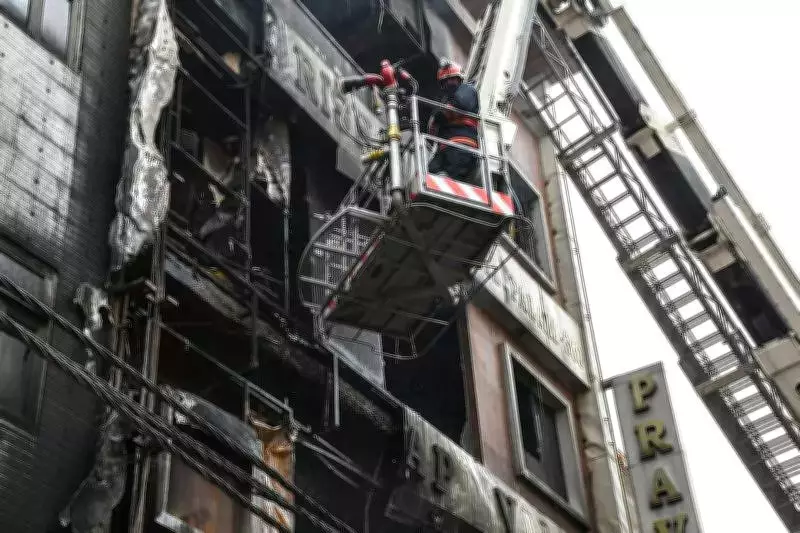 Kashyap Family's Tragic Loss: 9 Dead in Delhi Fire, Survivors Return to Ashes