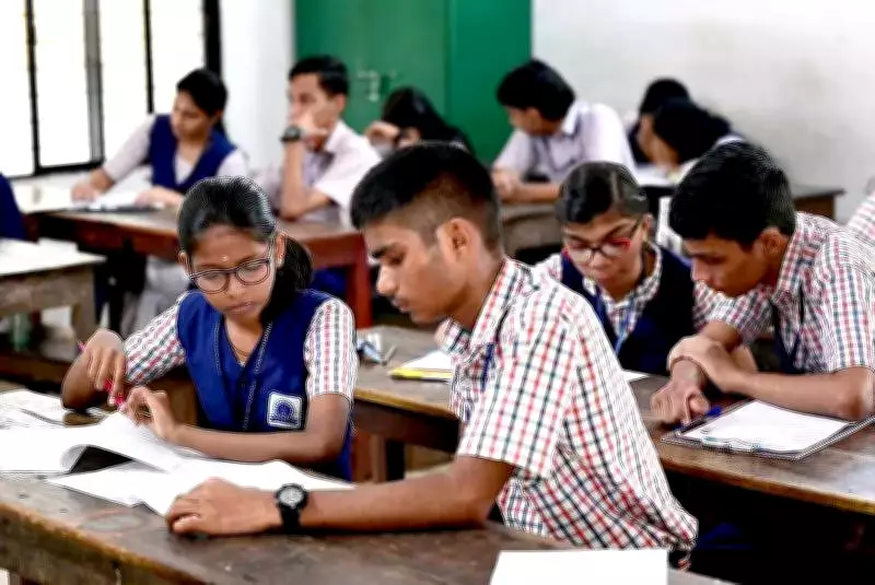 Kerala Board Exams Begin Smoothly in Ernakulam with Over 31,000 SSLC Students