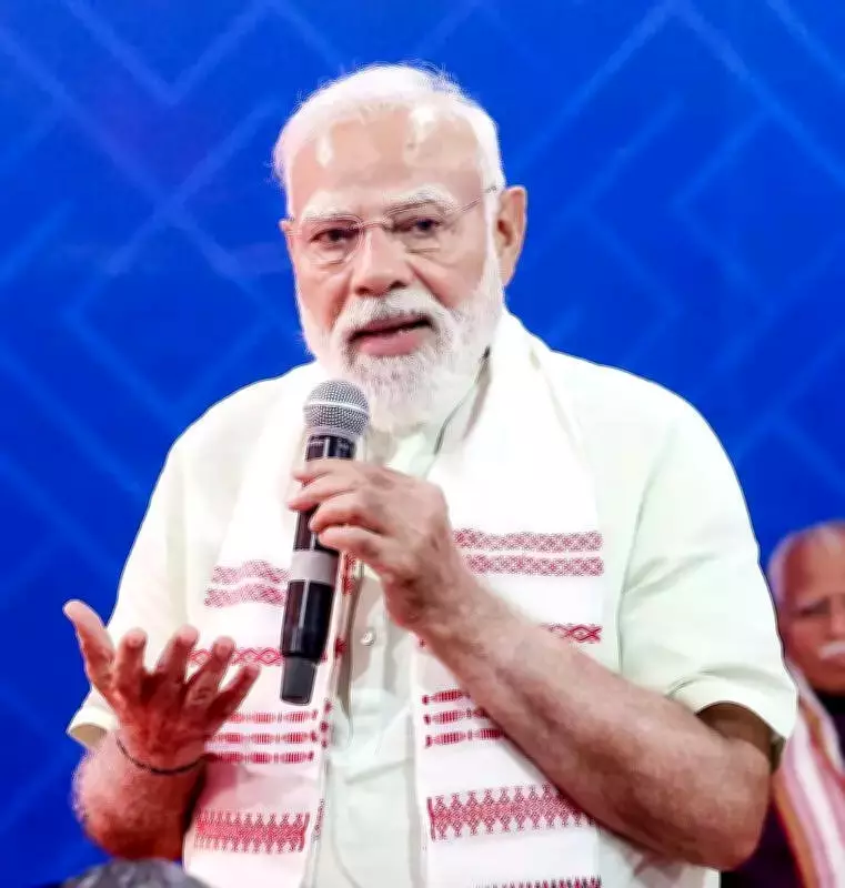 Kochi Police Enforce Traffic Restrictions for PM Modi's Visit on Wednesday