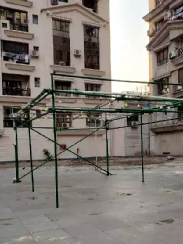 Kolkata Housing Societies Blend Tradition & Spectacle for Holi Celebrations