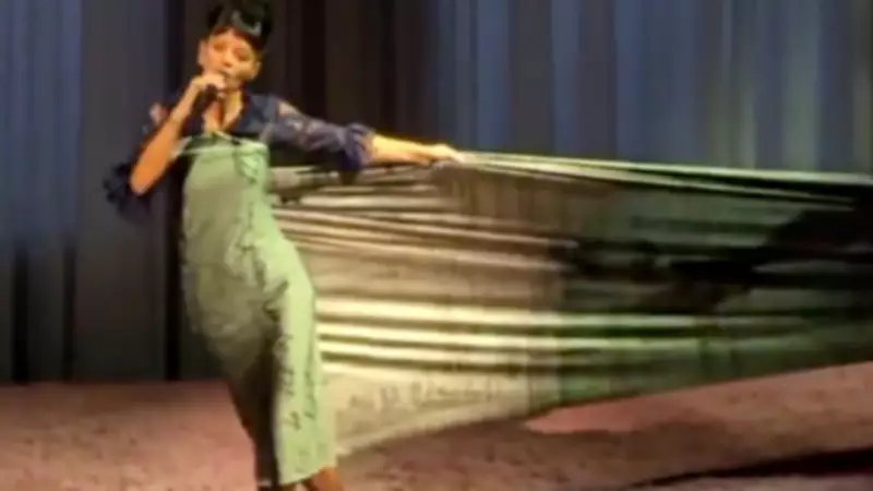 Lily Allen's West End Tour: A Breakup Performance with Receipts Dress