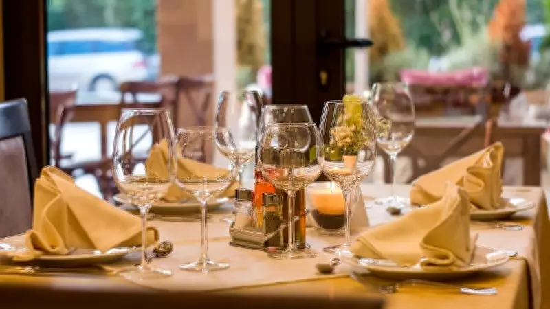 LPG Crisis Threatens Mumbai's Hospitality Sector with Widespread Shutdowns