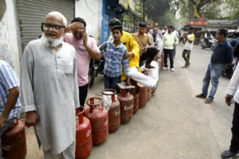 LPG Cylinder Shortage Disrupts Wedding Season in Madhubani, Sparks Panic
