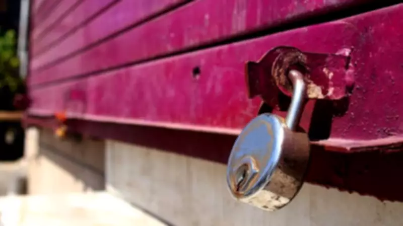 LPG Shortage Crisis Forces 40% of Kerala Restaurants to Close Temporarily