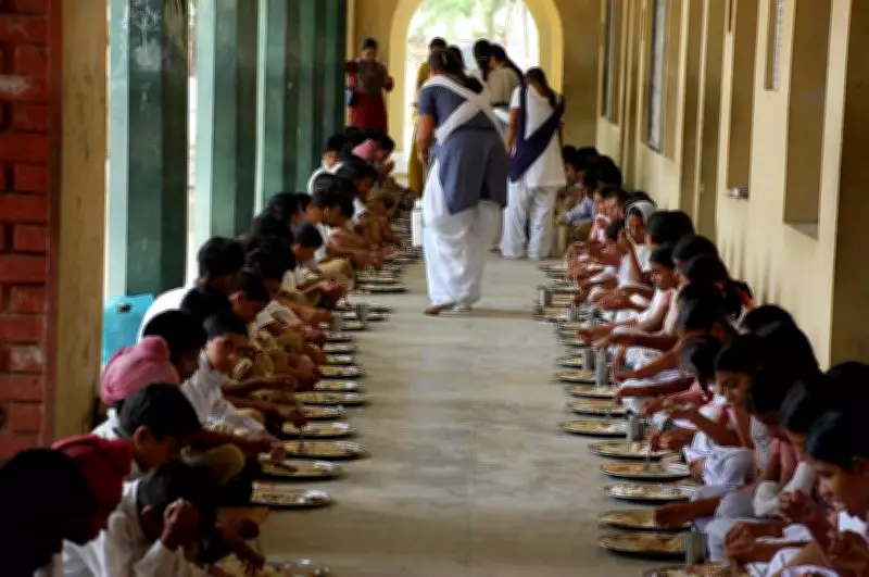 LPG Shortage Threatens Mid-Day Meal Scheme in Jalandhar's Rural Schools