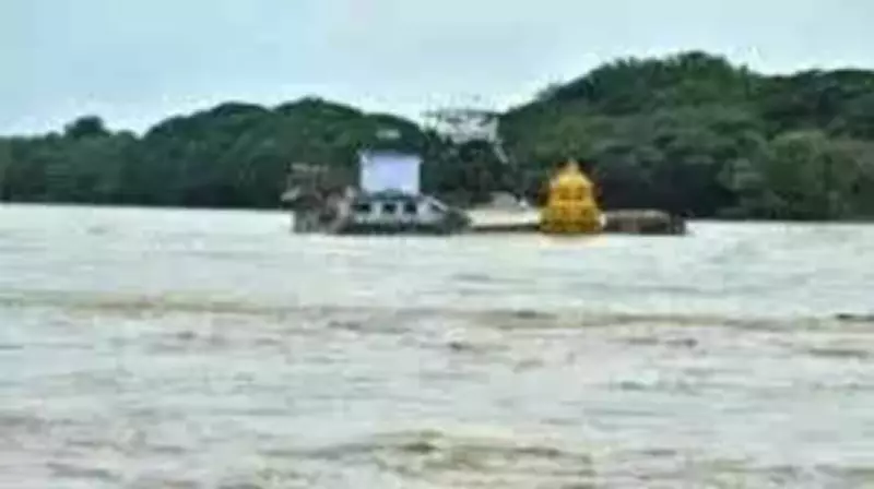 Madras High Court Halts Boat Services in Thamirabarani River Over Safety Concerns