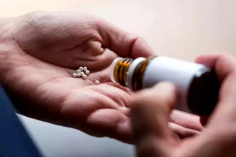 Maharashtra Awaits Court Nod for 8,000 Homeopathy Doctors to Prescribe Allopathy