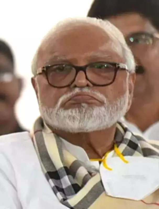 Maharashtra Fast-Tracks Kerosene Dealer Permits Amid Supply Shortage