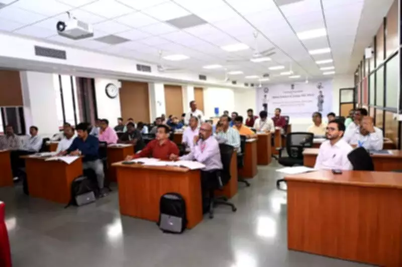 Maharashtra Gears Up for Census 2027 with Massive Workforce and Digital Training