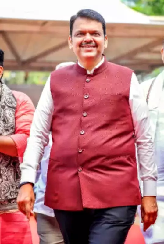 Maharashtra Government Reports Progress on Mihan Project Compensation for Affected Farmers