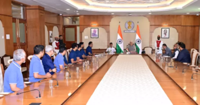 Maharashtra Governor Flags Off Historic Mount Everest Expedition in Mumbai