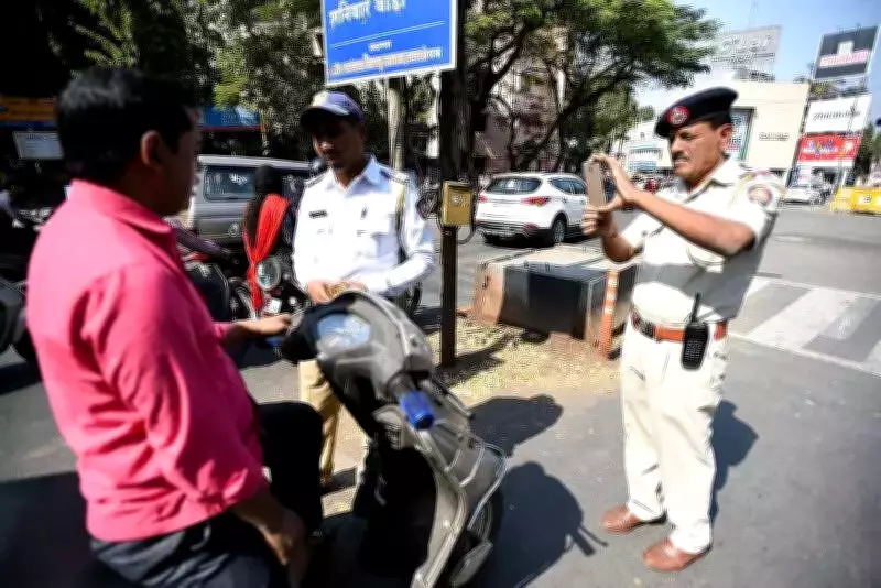 Maharashtra Traffic Police Banned from Forcing E-Challan Payments on Roads