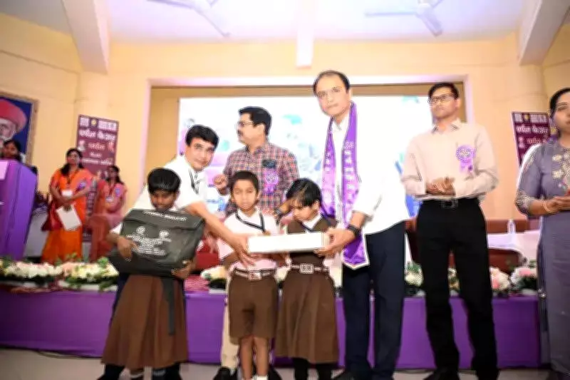 Maharashtra Upgrades 412 Govt Schools as Adarsh Shalas in First Phase