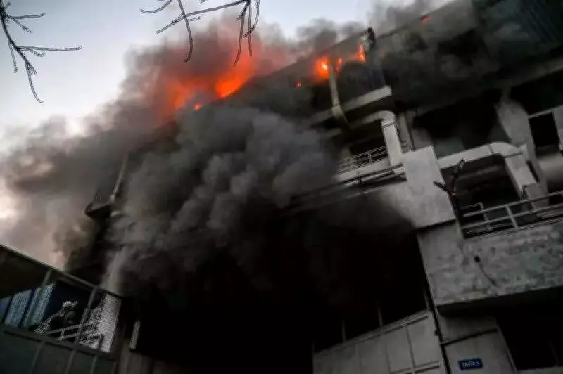 Major Factory Fire in Noida Injures 38, Firefighter Overcome by Smoke