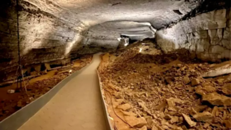 Mammoth Cave: World's Longest Cave System Expands, Holds Ancient Secrets