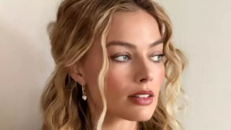 Margot Robbie's Private Life: How Media Burns and Motherhood Forged New Boundaries