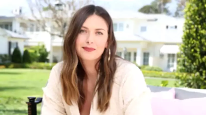 Maria Sharapova Stuns at Vanity Fair Oscar Party in Bold Cream Dress