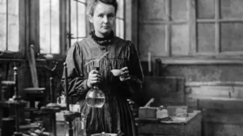 Marie Curie's Radical Choice: Giving Away Radium and Shaping Open Science