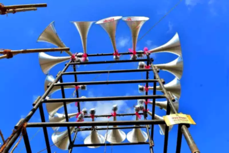 Mass Cheating Scandal: Loudspeaker Used to Announce HSC Biology Answers in Maharashtra Village