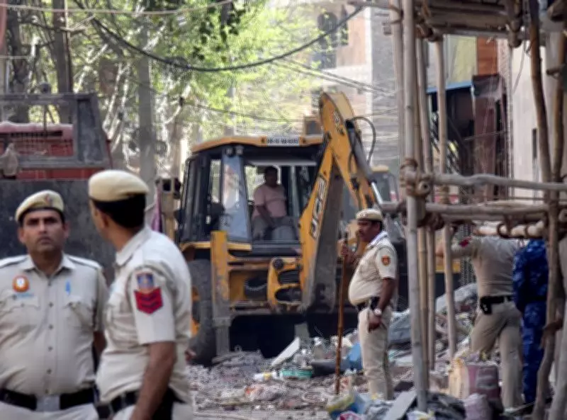 MCD Seals Eateries in Uttam Nagar After Holi Clash Sparks Anti-Encroachment Drive