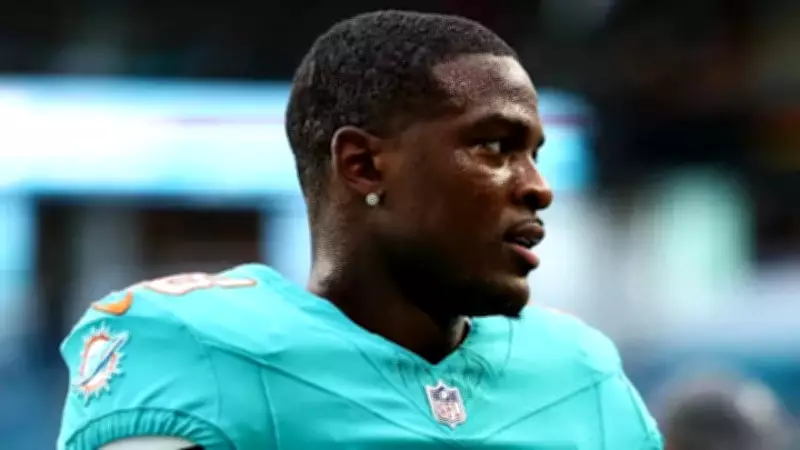 Miami Dolphins Firmly Reject Trade Offers for Star Running Back De'Von Achane