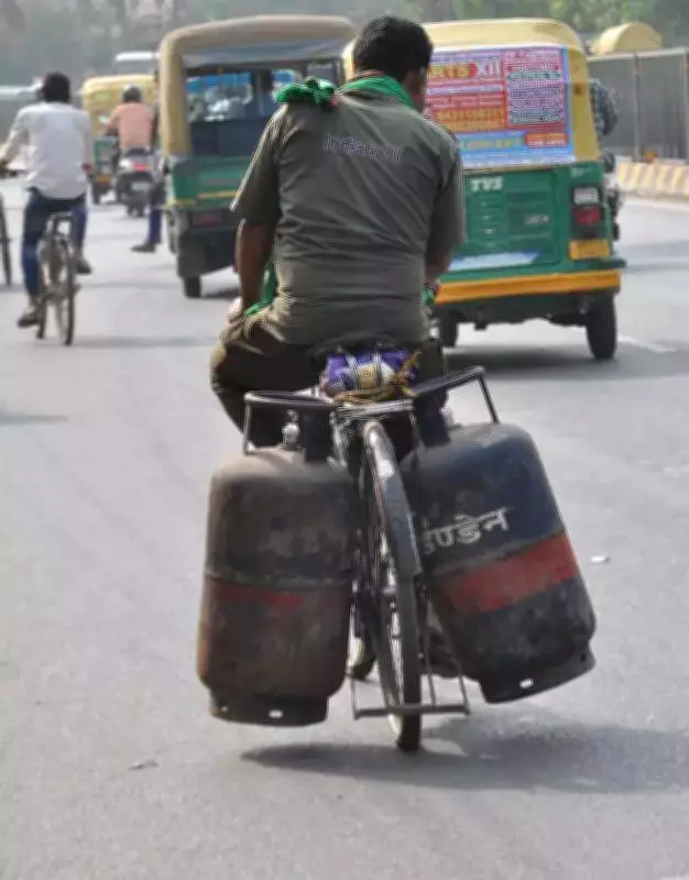 Ministry Clarifies No Ban on Commercial LPG Supply After Order Sparks Confusion