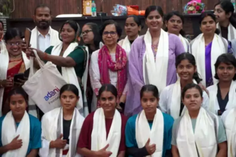 Mirzapur Honors 60 Women for Sports & Entrepreneurship on International Women's Day