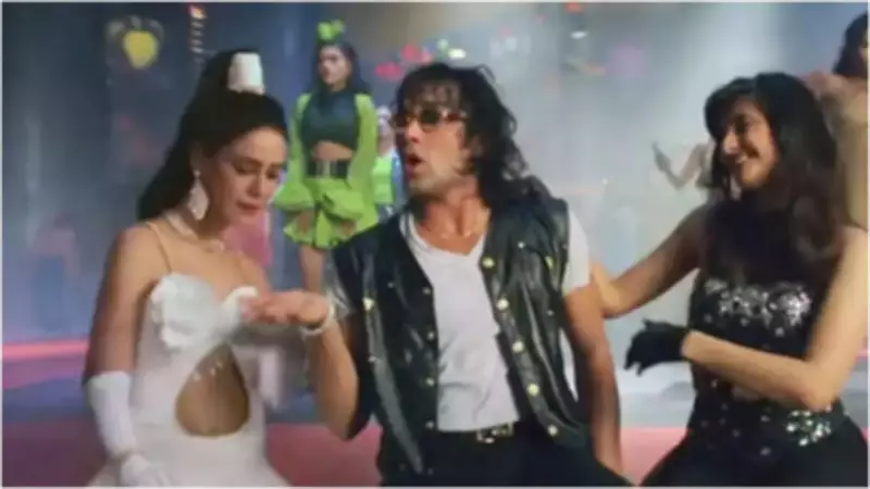 Mona Singh Reveals Shah Rukh Khan's Surprise Visit During Aryan Khan's Directorial Debut Climax