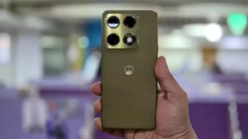 Motorola Signature Review: A Premium Smartphone with AI Flair and Design Focus