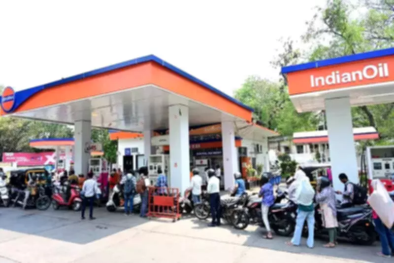 Nagpur Faces Fuel Crisis: Panic Buying Amid Israel-Iran War Fears